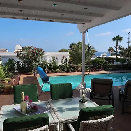 Casa Estano With Private Pool & Ac In Puerto Del Carmen